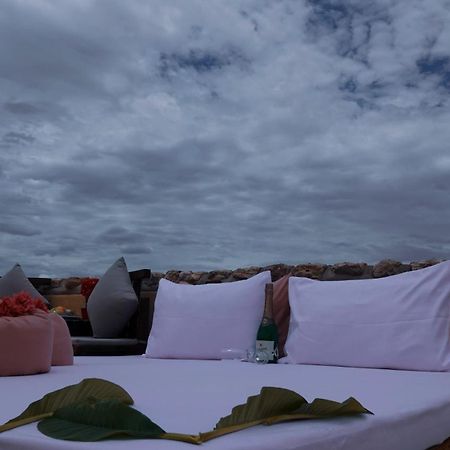 Agama Lodge 索利泰尔 外观 照片